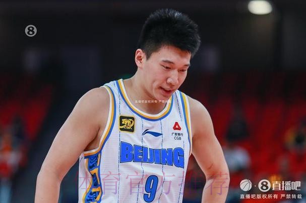 雷蒙全场出战22分钟1中0，罚球2中2得到2分1板1助攻1抢断